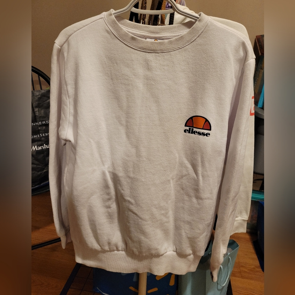 NWOT Ellesse White Women's Crewneck Sweater